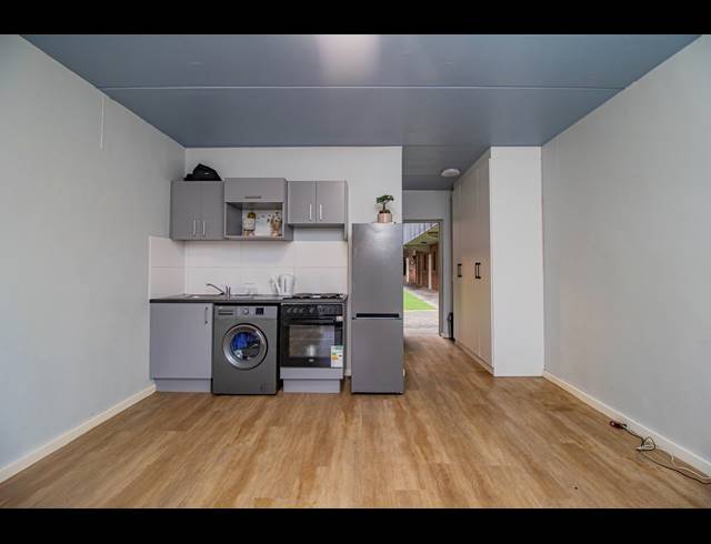 1 bed property for sale in PINELANDS